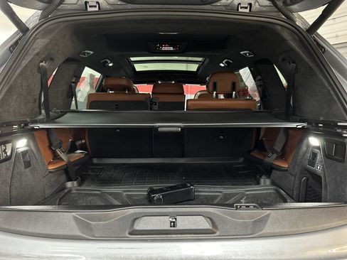 Used 2024 BMW X7 xDrive40i w/ Executive Package AWD/4WD image 32