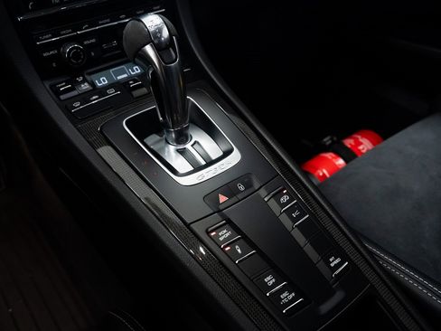 Used 2016 Porsche 911 GT3 RS image 15