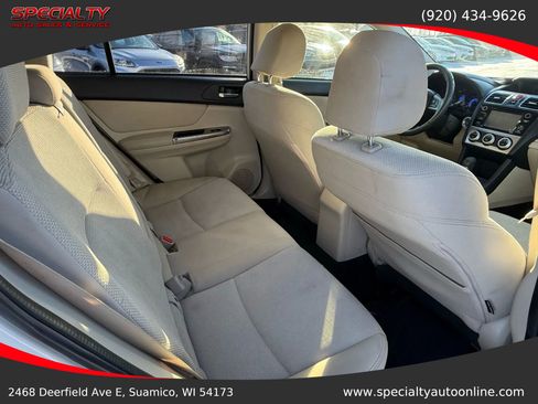 Used 2015 Subaru Crosstrek 2.0i Premium image 19