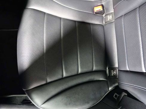 Used 2016 Mercedes-Benz GLC 300 4MATIC image 15