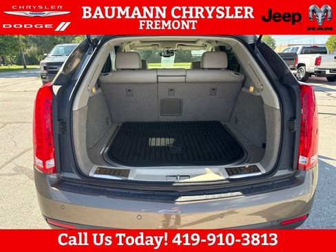 Used 2015 Cadillac SRX Luxury w/ Driver Awareness Package FWD image 42