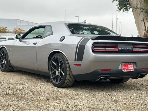 Used 2016 Dodge Challenger R/T Scat Pack w/ Leather Interior Group image 7