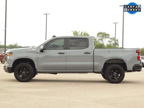 Used 2024 Chevrolet Silverado 1500 Custom Trail Boss AWD/4WD image 4