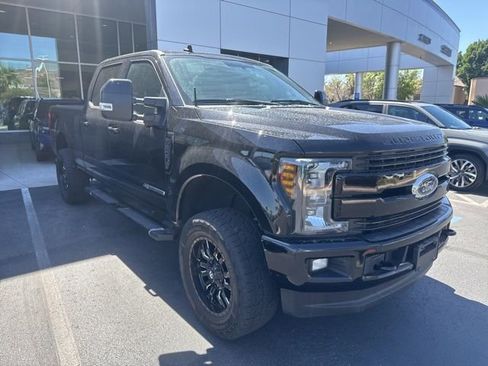 Used 2019 Ford F250 Lariat AWD/4WD image 2