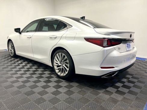 Used 2022 Lexus ES 350 Ultra Luxury image 10