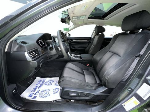 Used 2021 Honda Accord EX image 17