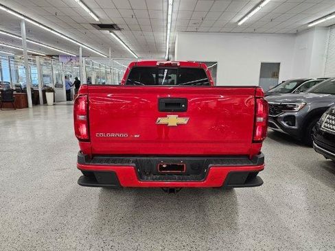 Used 2019 Chevrolet Colorado Z71 AWD/4WD image 6