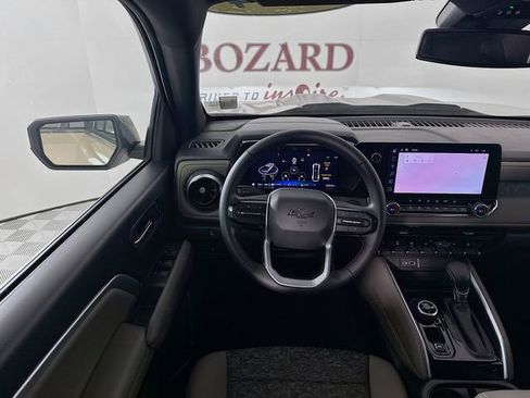 Used 2024 Chevrolet Colorado ZR2 w/ Safety Package image 25