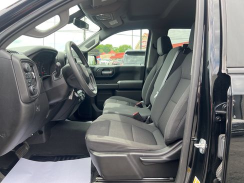 Used 2022 Chevrolet Silverado 1500 Custom Trail Boss w/ LPO, Dark Essentials Package AWD/4WD image 28