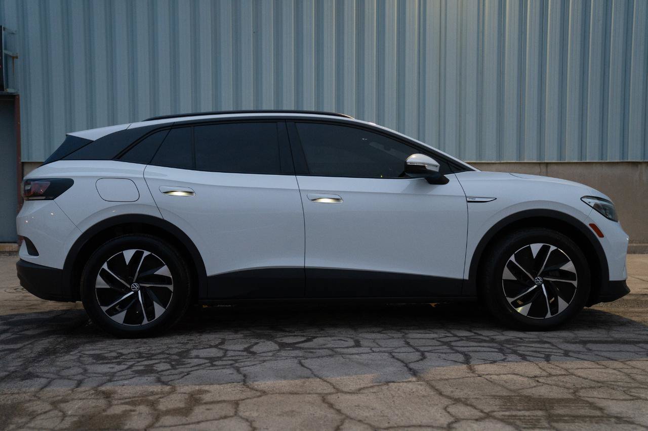 Used 2022 Volkswagen ID.4 Pro RWD image 10