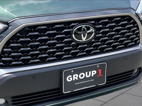 Certified 2025 Toyota Corolla Cross XLE AWD/4WD image 29