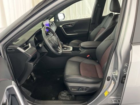Used 2023 Toyota RAV4 XSE w/ Weather Package AWD/4WD image 4