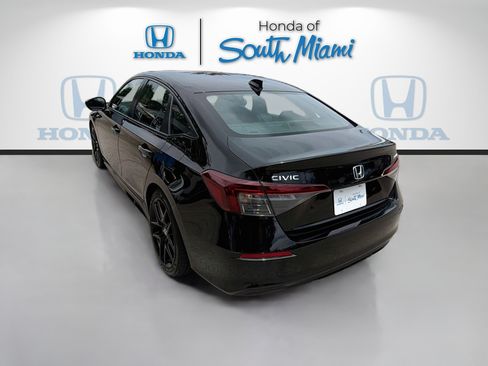 Certified 2025 Honda Civic Sport image 5