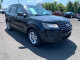 Used 2017 Ford Explorer FWD image 2