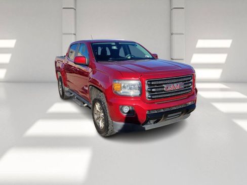 Used 2019 GMC Canyon All Terrain w/ All Terrain X Package image 3