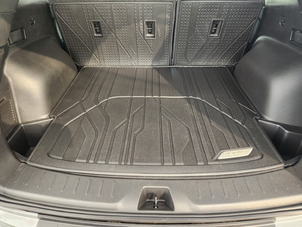 New 2026 Chevrolet Blazer LT w/ LPO, Floor Liner Package FWD image 20