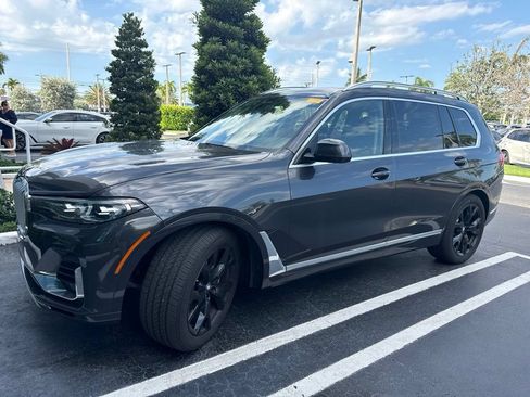 Used 2021 BMW X7 xDrive40i w/ Executive Package 2 AWD/4WD image 6