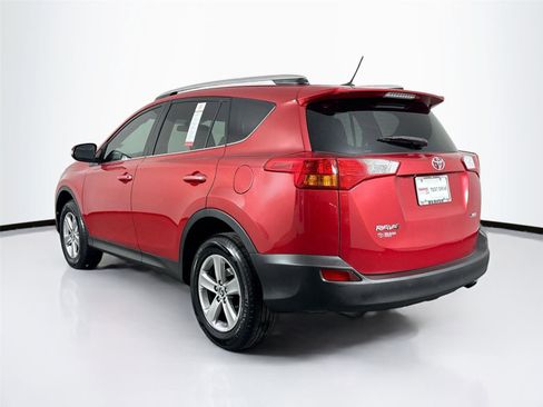 Used 2015 Toyota RAV4 XLE image 2