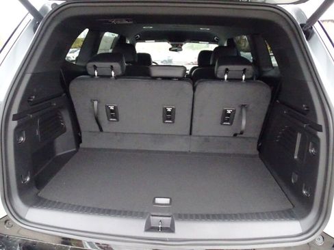 New 2025 Buick Enclave Sport Touring w/ Super Cruise Package image 19