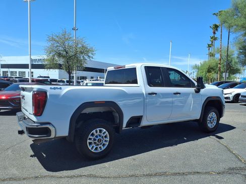 Used 2024 GMC Sierra 2500 Pro w/ Convenience Package AWD/4WD image 5