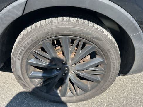 Used 2020 Kia Telluride SX image 10