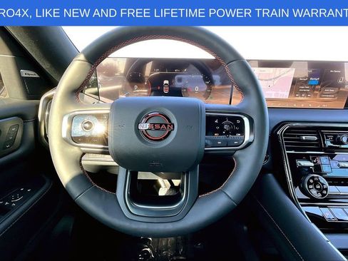 Used 2025 Nissan Armada PRO-4X image 7