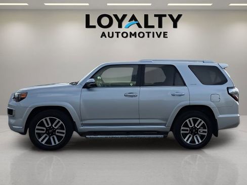 Used 2023 Toyota 4Runner Limited image 2
