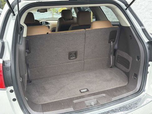 Used 2015 Buick Enclave Leather FWD image 26