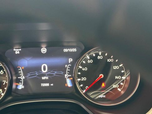 Used 2019 Jeep Compass Limited AWD/4WD image 19