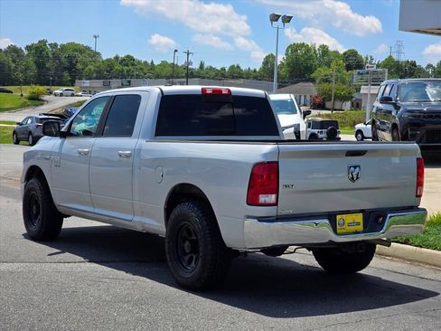 Used 2019 RAM 1500 Classic SLT RWD image 24