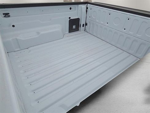 New 2025 Ford Maverick XL image 8