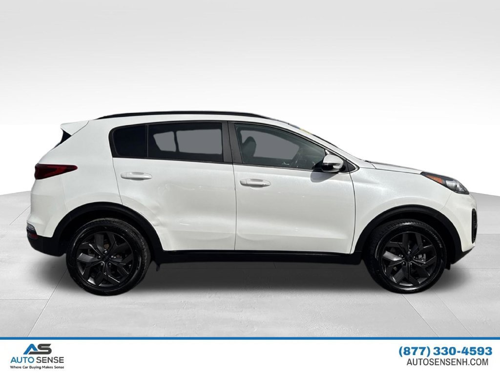 Used 2022 Kia Sportage Nightfall Edition AWD/4WD image 8
