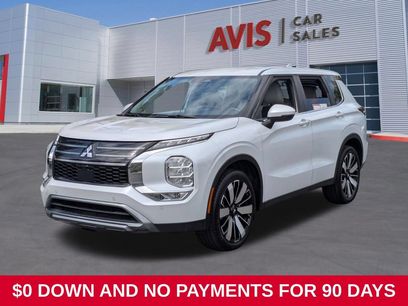 Used 2025 Mitsubishi Outlander SE