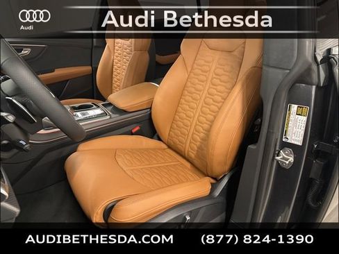 New 2026 Audi RS Q8 performance image 23