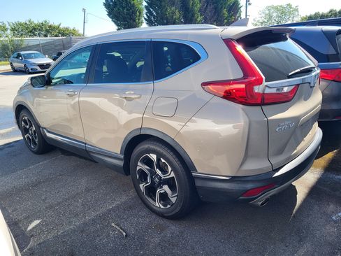 Used 2017 Honda CR-V Touring image 6