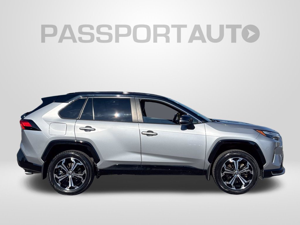Used 2023 Toyota RAV4 XSE w/ Weather Package AWD/4WD image 9
