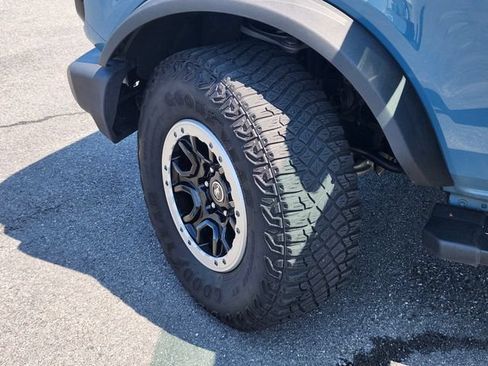 Certified 2021 Ford Bronco Outer Banks w/ Sasquatch Package AWD/4WD image 31