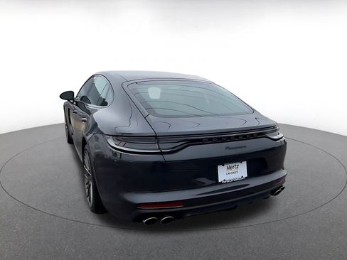 Used 2023 Porsche Panamera image 11