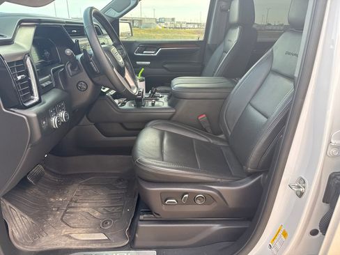 Used 2024 GMC Sierra 1500 Denali w/ Denali Reserve Package image 6