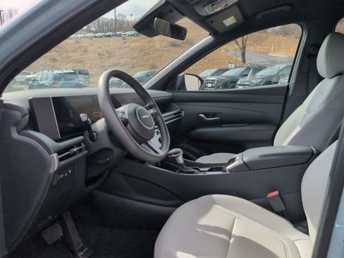 Used 2025 Hyundai Santa Cruz SEL image 10