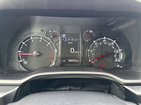 Certified 2021 Toyota 4Runner SR5 RWD image 10