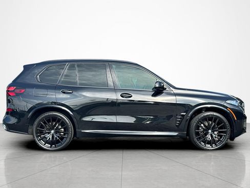 Used 2024 BMW X5 sDrive40i w/ M Sport Package RWD image 6