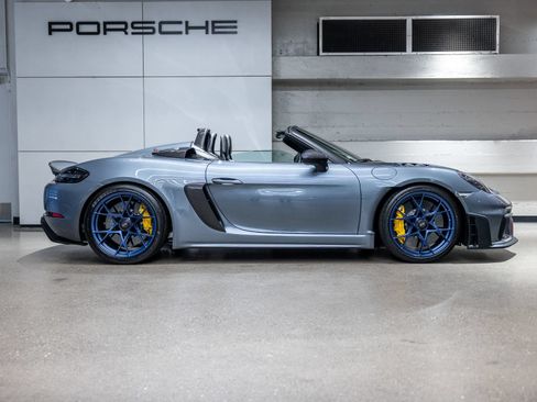 Certified 2025 Porsche 718 Boxster Spyder RS w/ Weissach Package RWD image 9