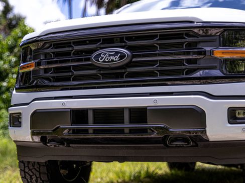 New 2025 Ford F150 XLT w/ Equipment Group 302A MID image 17