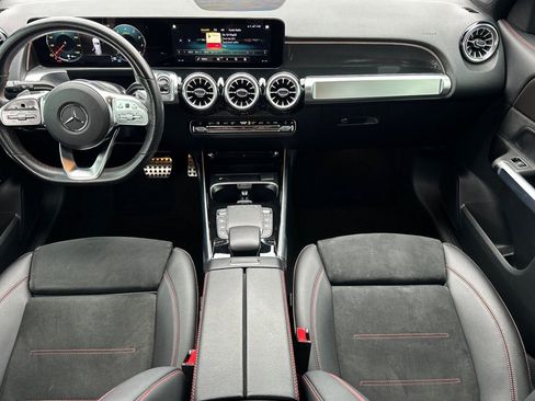 Used 2023 Mercedes-Benz GLB 250 image 13