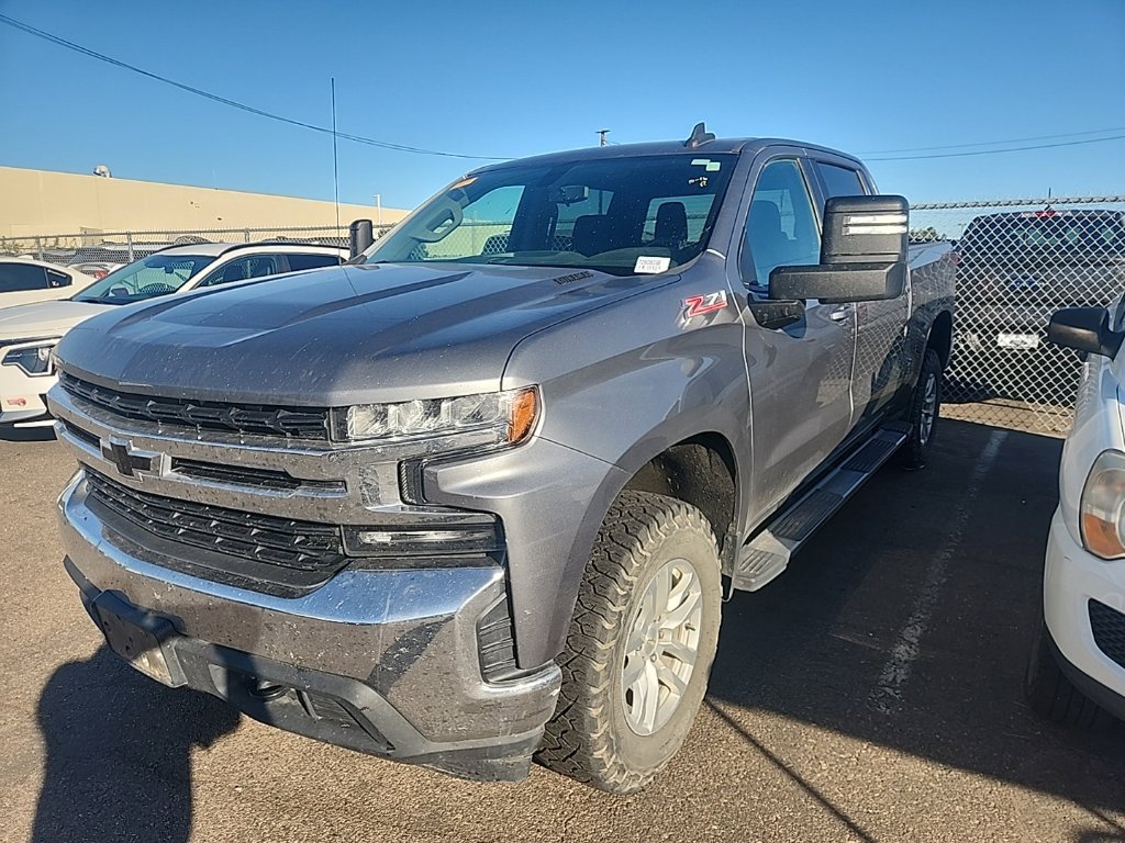 Used 2021 Chevrolet Silverado 1500 LT w/ Diesel Off-Road Package AWD/4WD image 3