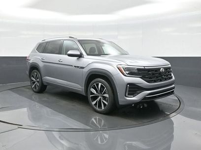 New 2026 Volkswagen Atlas SEL Premium R-Line