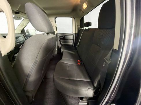 Used 2019 RAM 1500 Express w/ Express Value Package AWD/4WD image 23