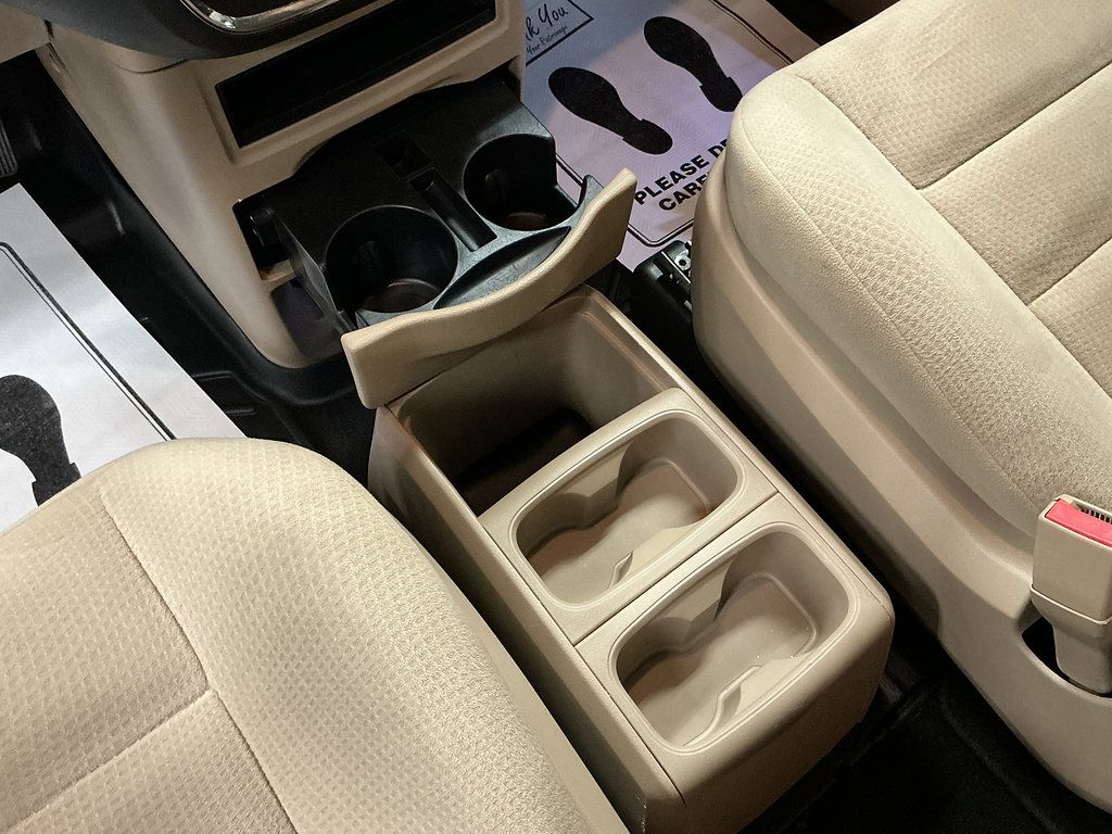 Used 2014 Dodge Grand Caravan SE w/ Quick Order Package 29E SE FWD image 12