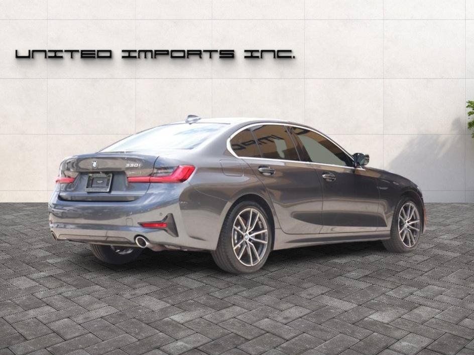 Used 2020 BMW 330i Sedan w/ Driving Assistance Package RWD image 7